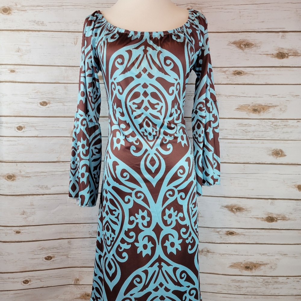 Off shoulder dress